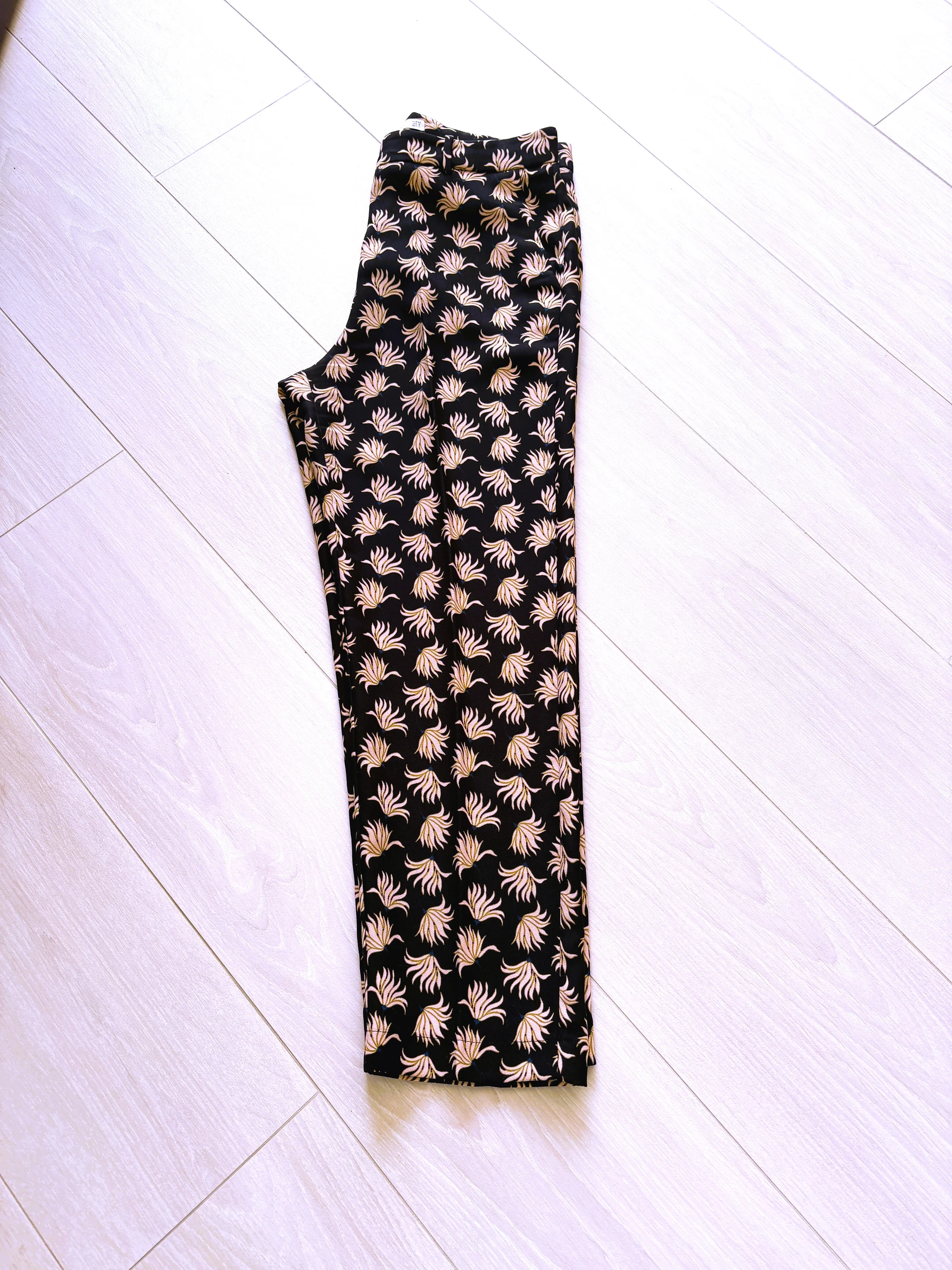 Mango Summer Trousers with Print – Size 40 – Side Pockets – Zipper & Hook Closure – Belt Loop – photo 4